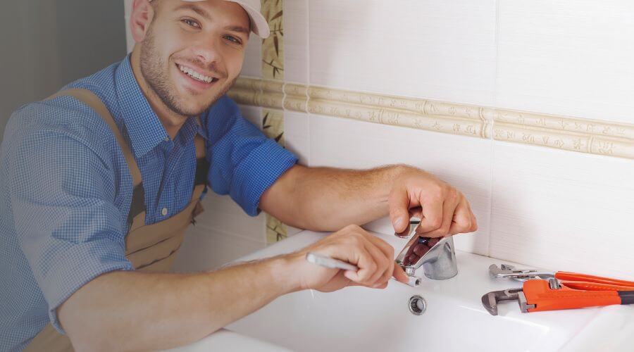 Faucet cartridge replacement in Lindsay, CA